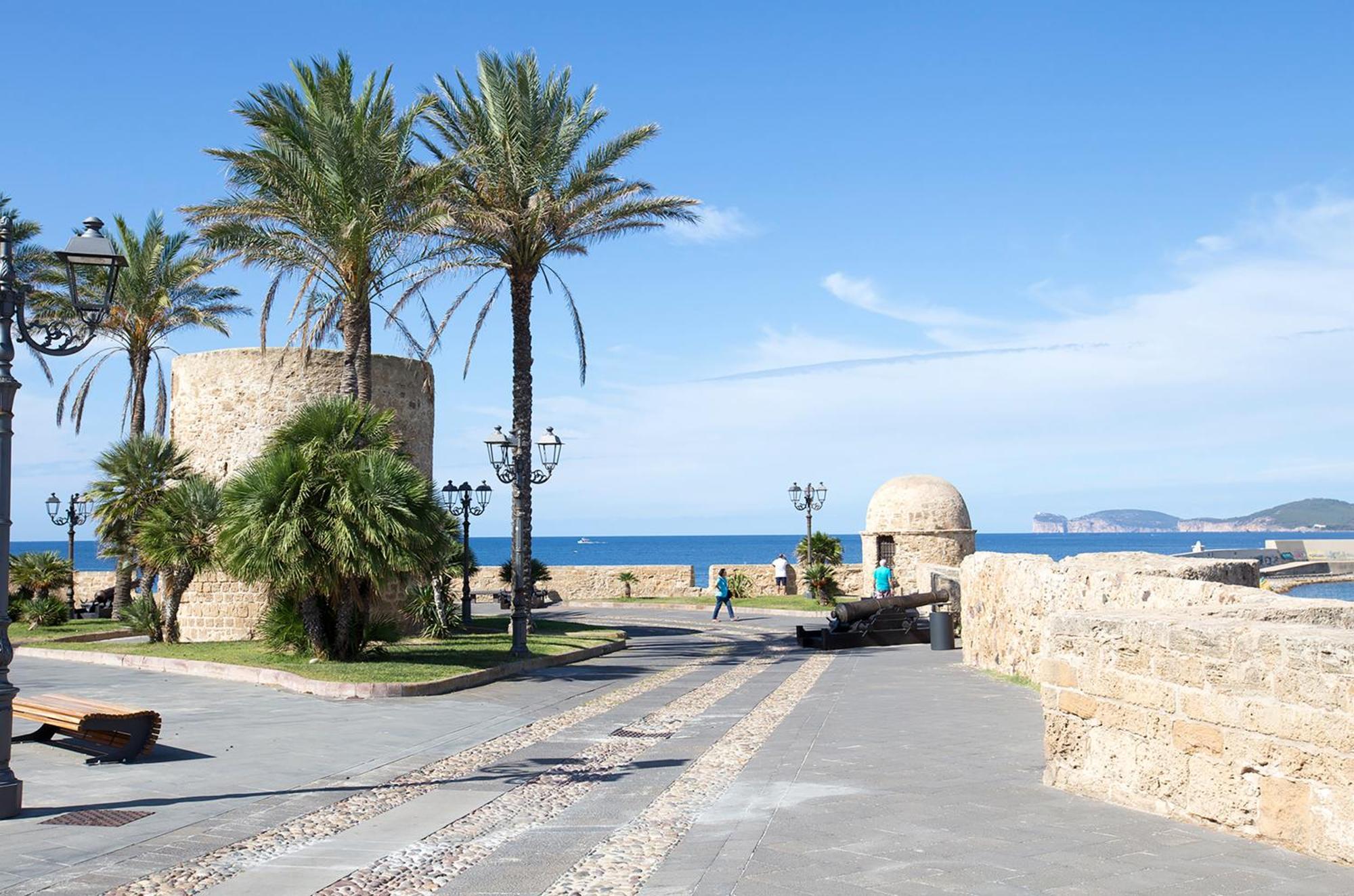 C & C Holidays Alghero